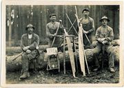 Heidelheimer Waldarbeiter 1935<br>von Links: Christian Seidel (Hs.Nr. 18), Georg Opel (2), Georg Baumann (21a), Ludwig Rauber (21b)